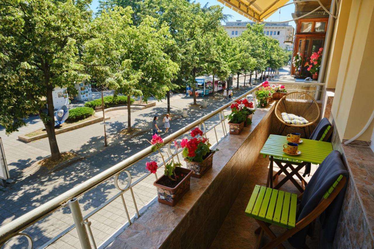 Luxury Nevena Apartment - Bogoridi Super Centre Burgas Екстер'єр фото